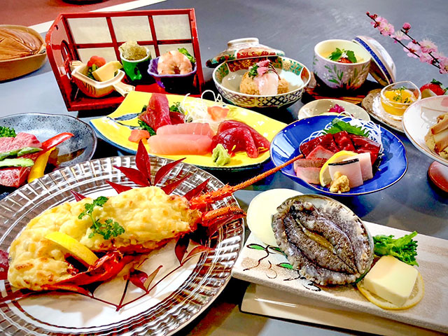 料理長おすすめ季節限定　熊野4大名物会席